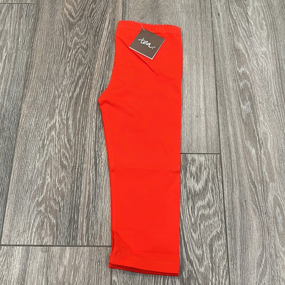 NWT Tea Collection Capri Leggings